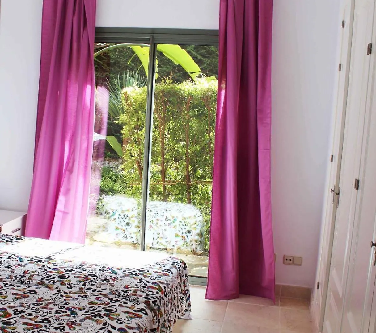 Benatalaya Estepona Apartment 0*,